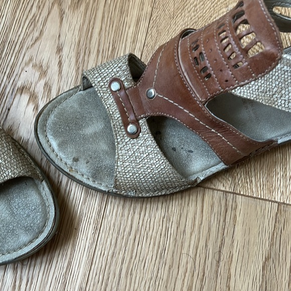 Dorking - Fluchos Walking Sandals Size 39 - Picture 5 of 7